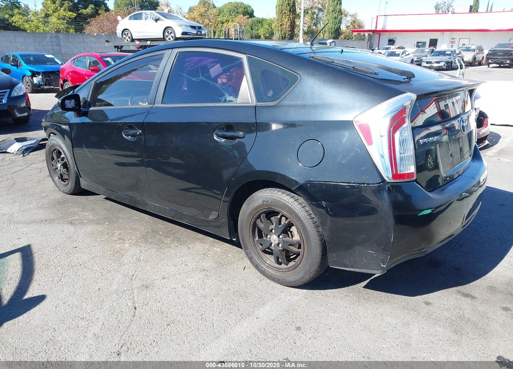 2013 TOYOTA PRIUS TWO VIN: JTDKN3DU4D5619167