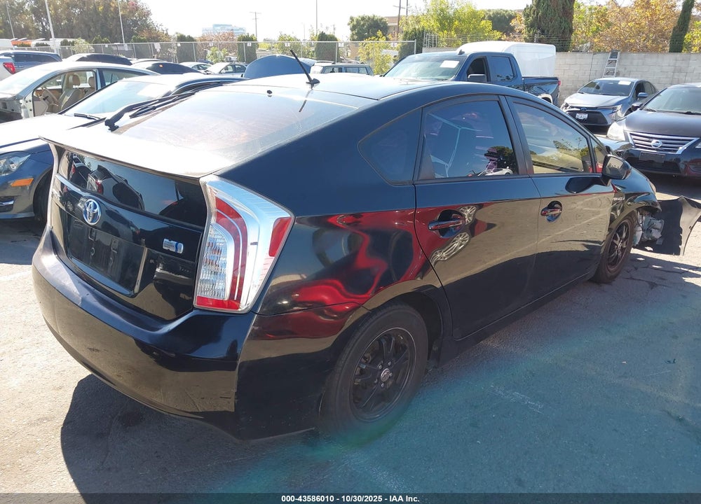 2013 TOYOTA PRIUS TWO VIN: JTDKN3DU4D5619167