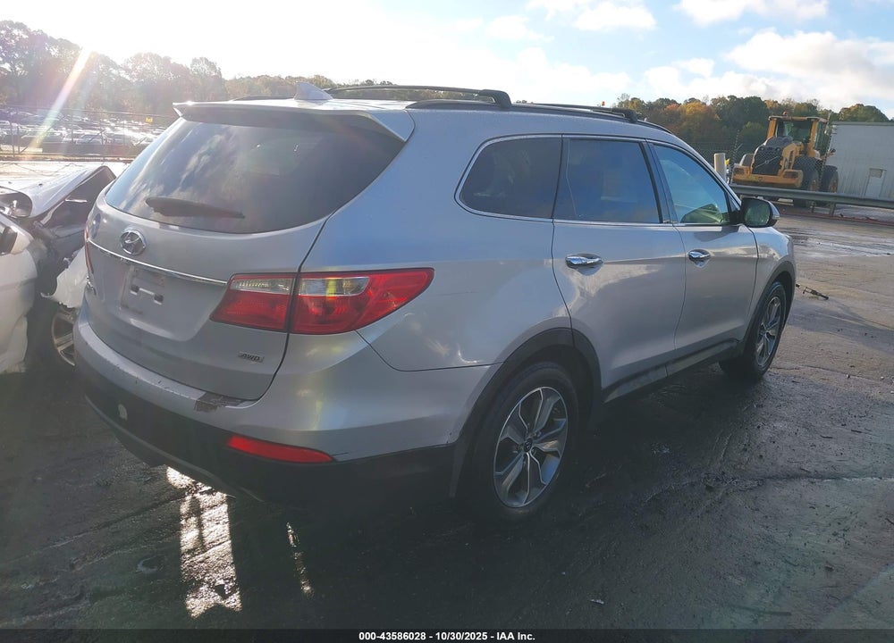 2013 HYUNDAI SANTA FE GLS VIN: KM8SNDHF4DU027559