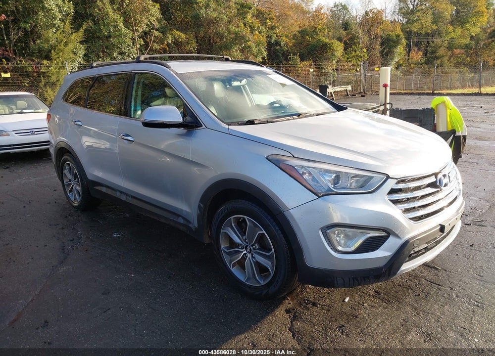 2013 HYUNDAI SANTA FE GLS VIN: KM8SNDHF4DU027559
