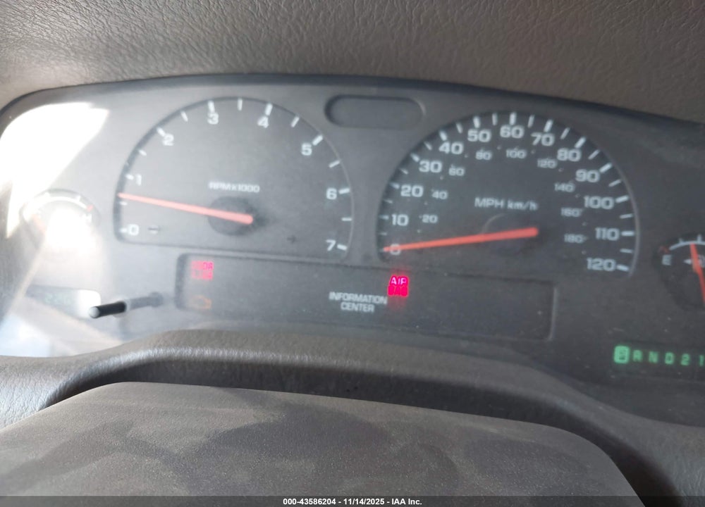 2003 DODGE DURANGO SPORT/SXT VIN: 1D4HR38N13F589073