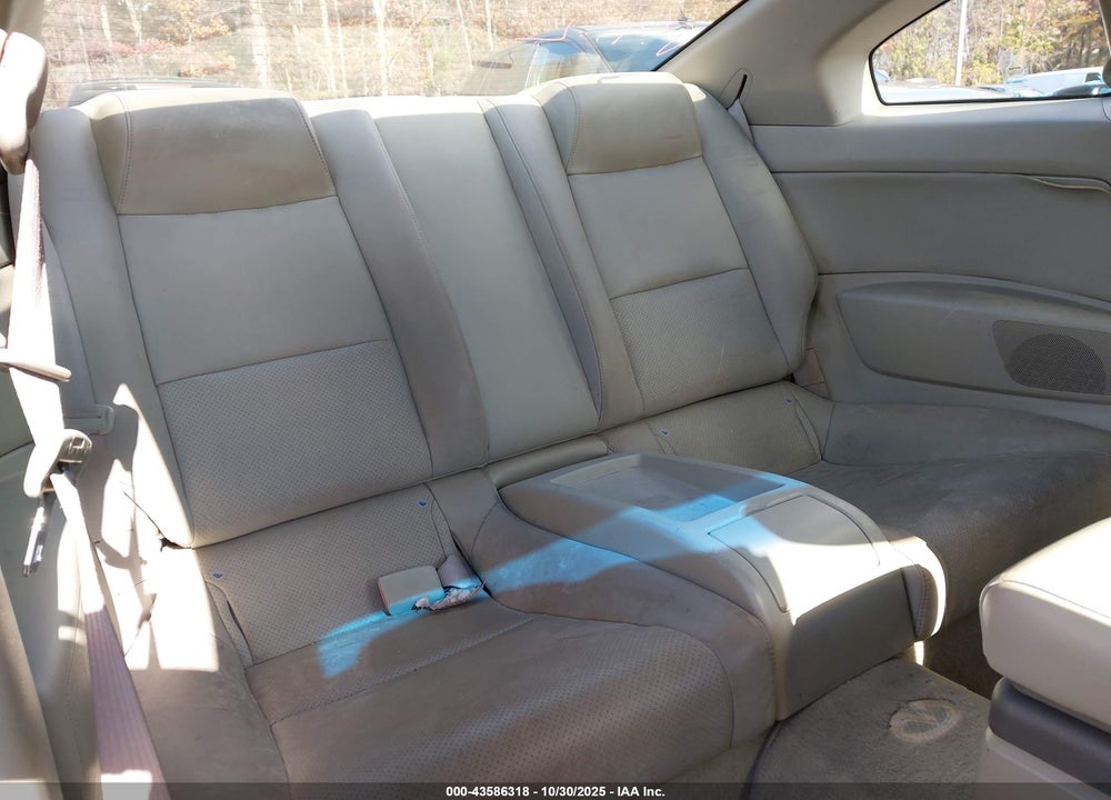 2003 INFINITI G35 BASE W/LEATHER VIN: JNKCV54E23M222679