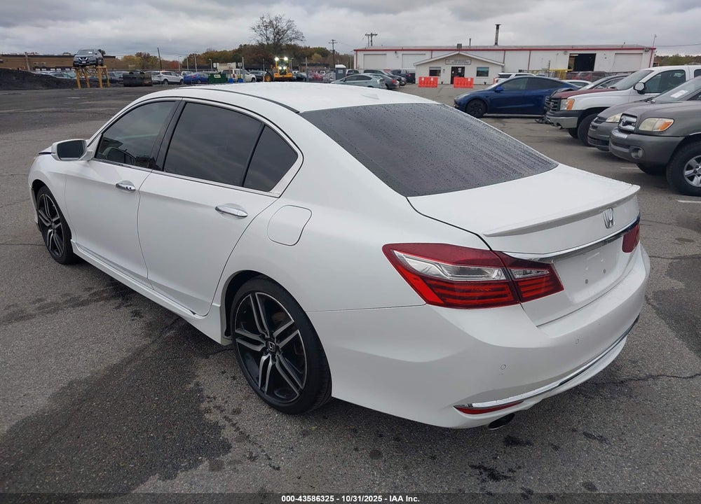 2017 HONDA ACCORD TOURING V6 VIN: 1HGCR3F91HA019349