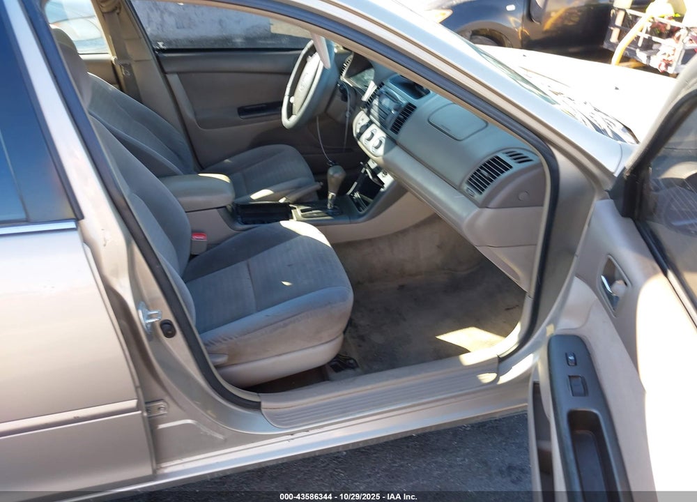 2005 TOYOTA CAMRY LE VIN: 4T1BE32K75U394280