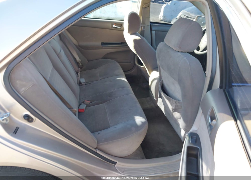 2005 TOYOTA CAMRY LE VIN: 4T1BE32K75U394280