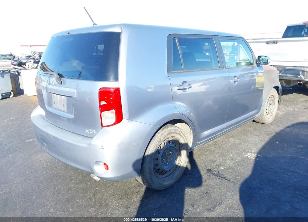 2011 SCION XB VIN: JTLZE4FE4B1128889