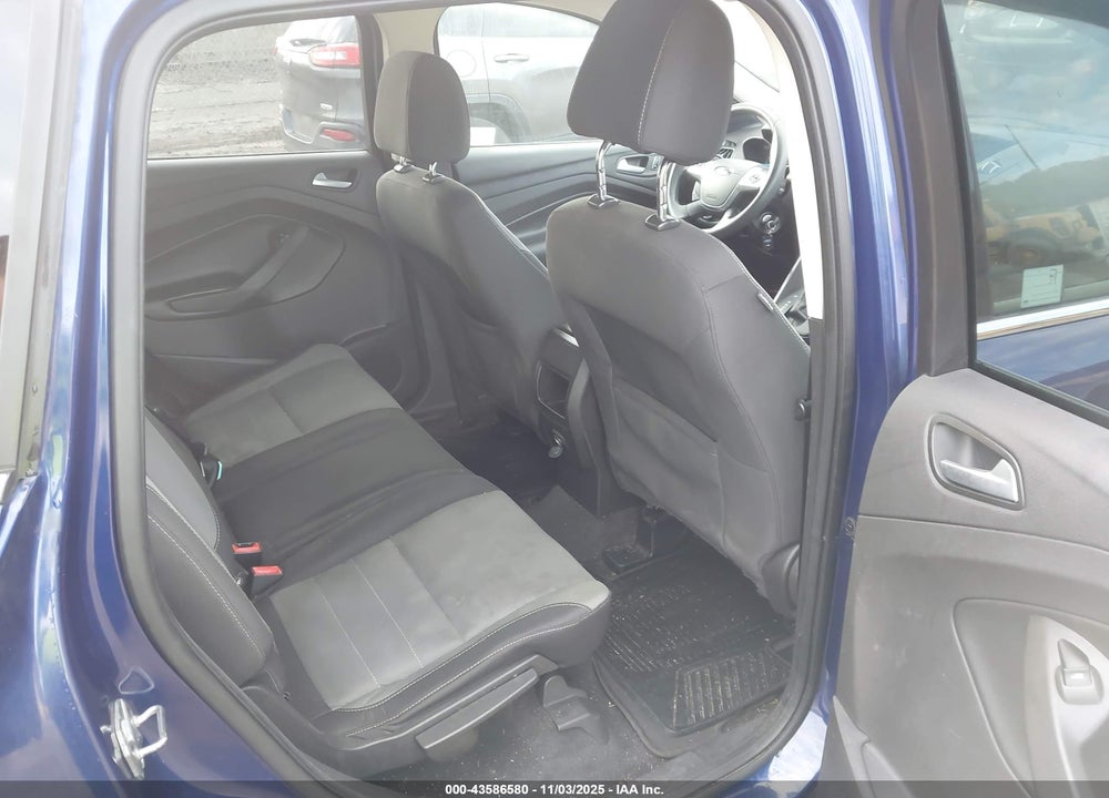 2015 FORD ESCAPE SE VIN: 1FMCU0G77FUB89926