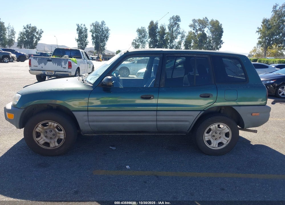 1998 TOYOTA RAV4 VIN: JT3GP10V0W7037985