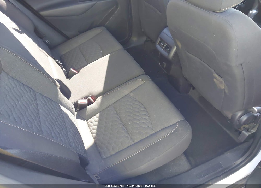 2018 CHEVROLET EQUINOX VIN: 2GNAXSEV3J6107043