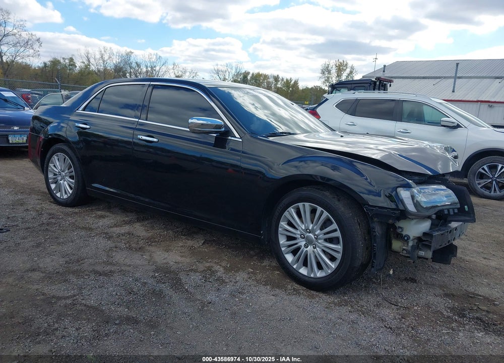 2013 CHRYSLER 300 MOTOWN VIN: 2C3CCARG6DH573727