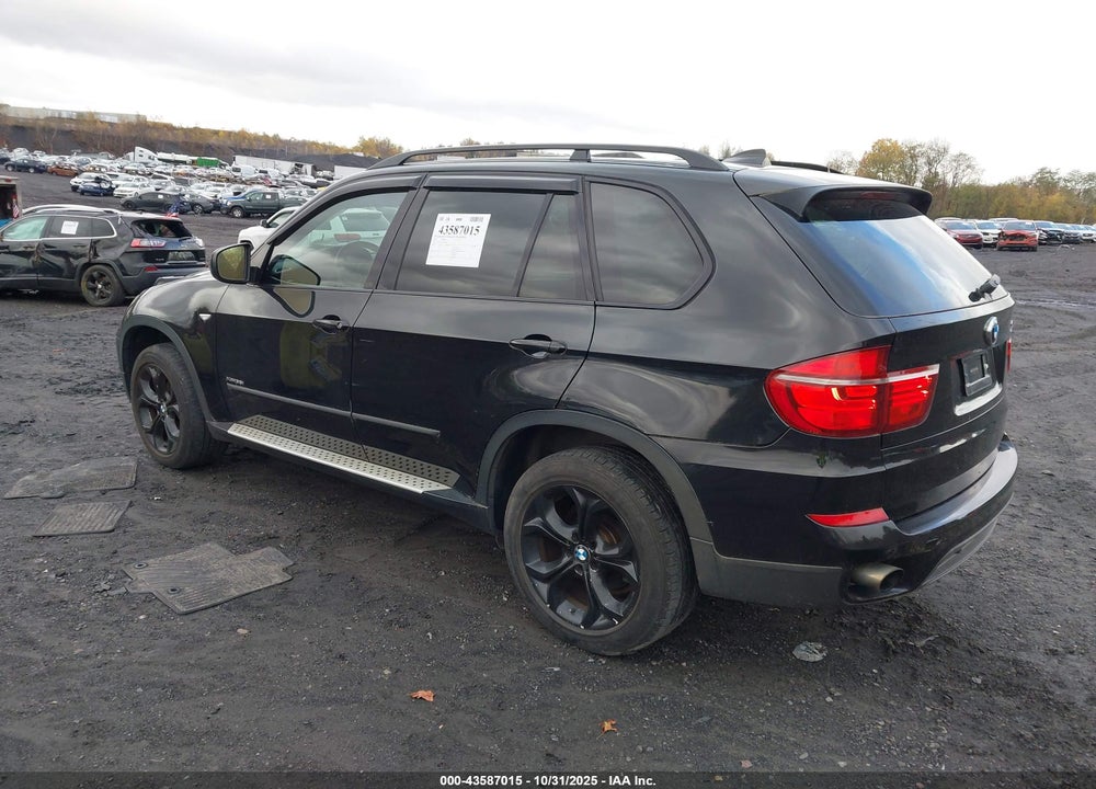 2011 BMW X5 XDRIVE35I/XDRIVE35I PREMIUM/XDRIVE35I SPORT ACTIVITY VIN: 5UXZV4C56BL741485