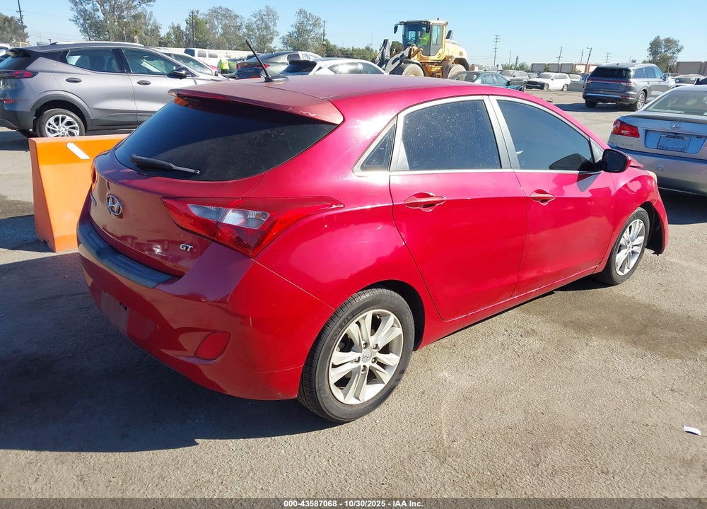 2014 HYUNDAI ELANTRA GT VIN: KMHD35LHXEU231393