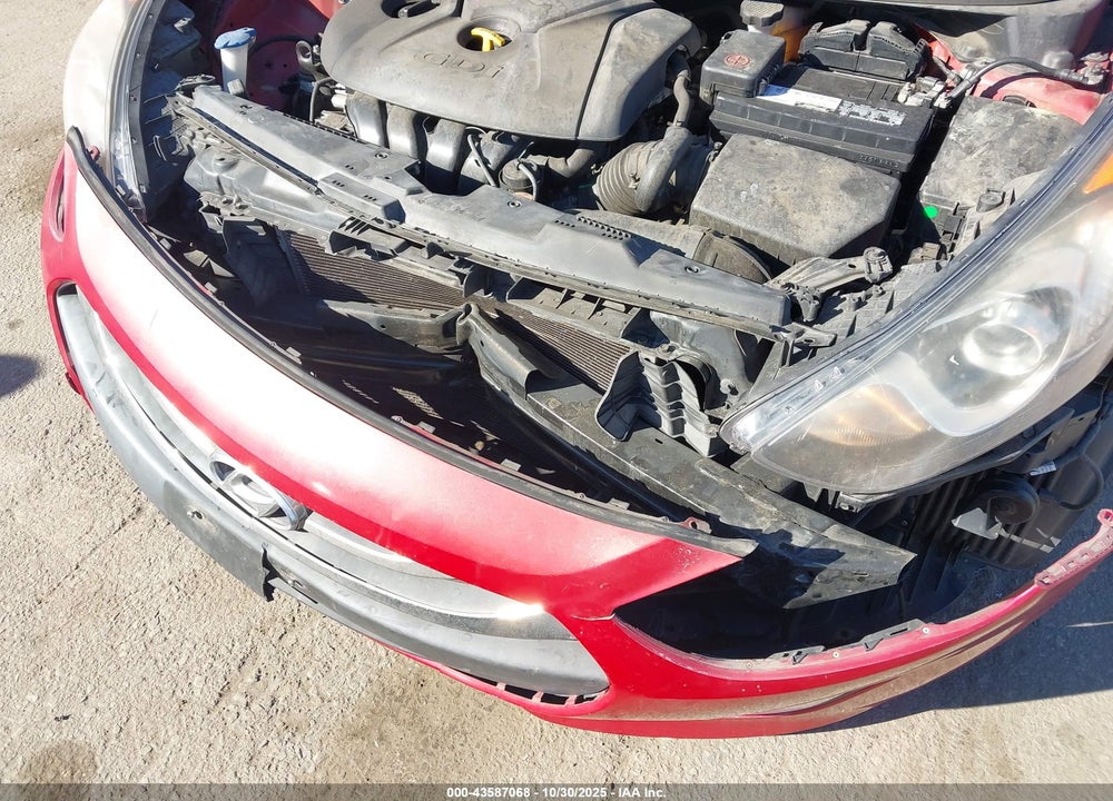 2014 HYUNDAI ELANTRA GT VIN: KMHD35LHXEU231393