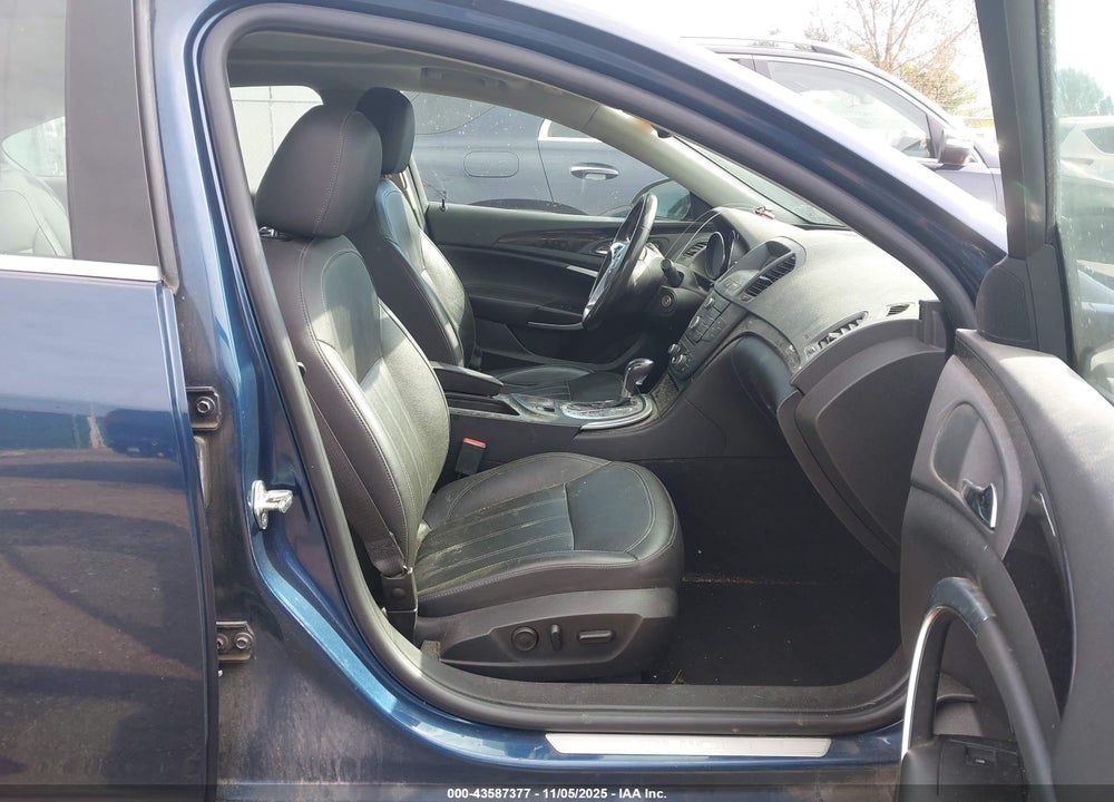 2011 BUICK REGAL VIN: W04GR5EC1B1011732