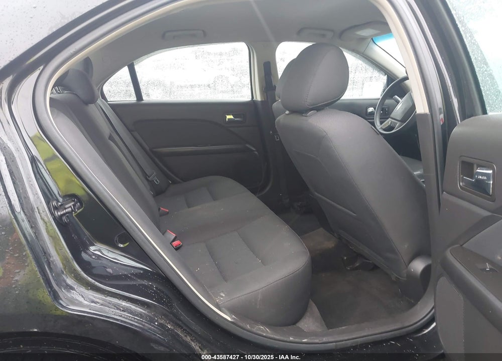 2011 FORD FUSION SE VIN: 3FAHP0HG6BR115873