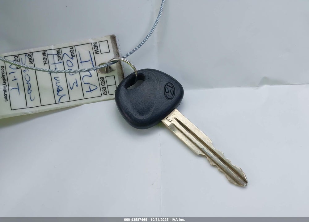 2003 HYUNDAI SONATA VIN: KMHWF25S53A723383