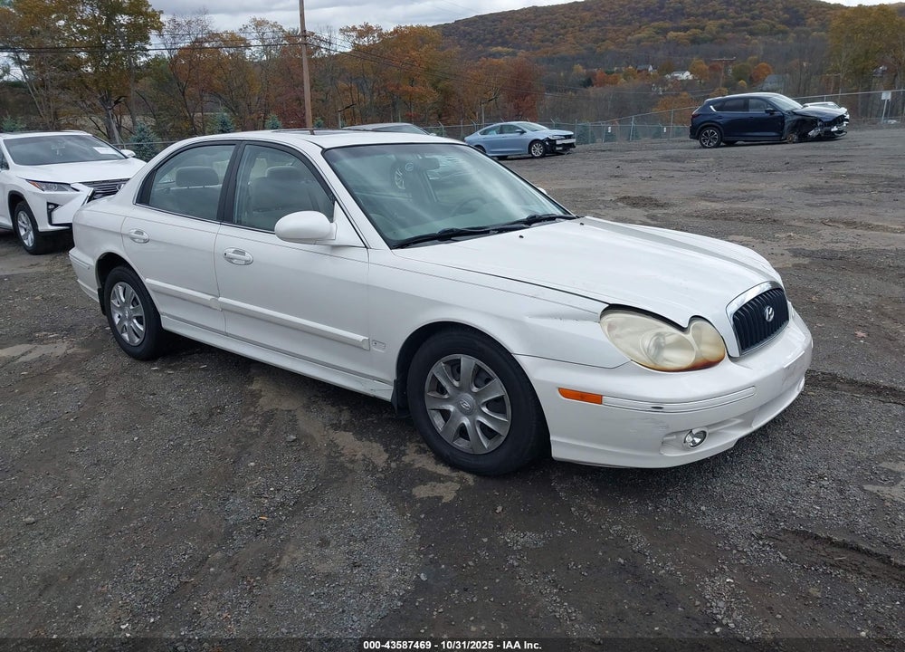 2003 HYUNDAI SONATA VIN: KMHWF25S53A723383