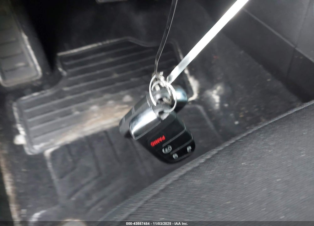 2017 JEEP RENEGADE VIN: ZACCJBBB4HPG44661