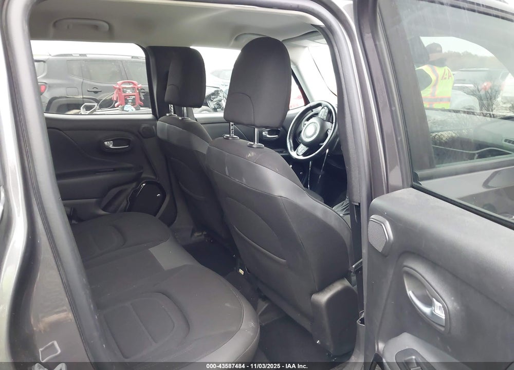 2017 JEEP RENEGADE VIN: ZACCJBBB4HPG44661