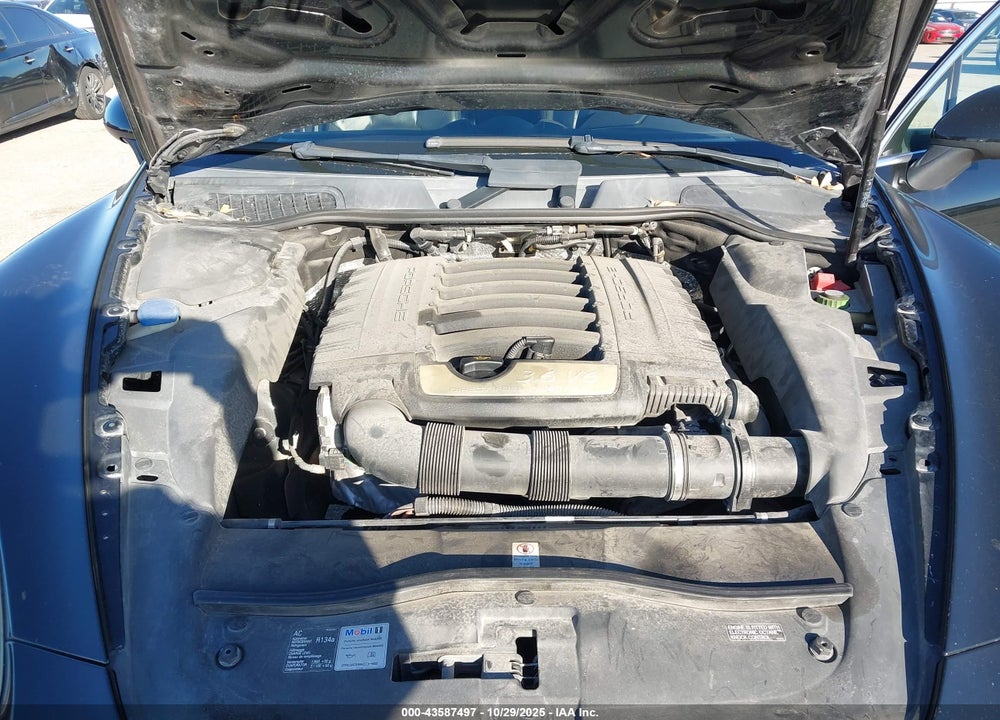 2014 PORSCHE CAYENNE VIN: WP1AA2A24ELA92537