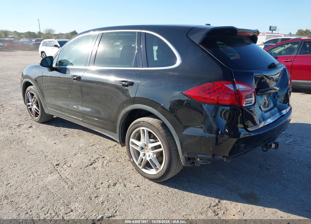 2014 PORSCHE CAYENNE VIN: WP1AA2A24ELA92537