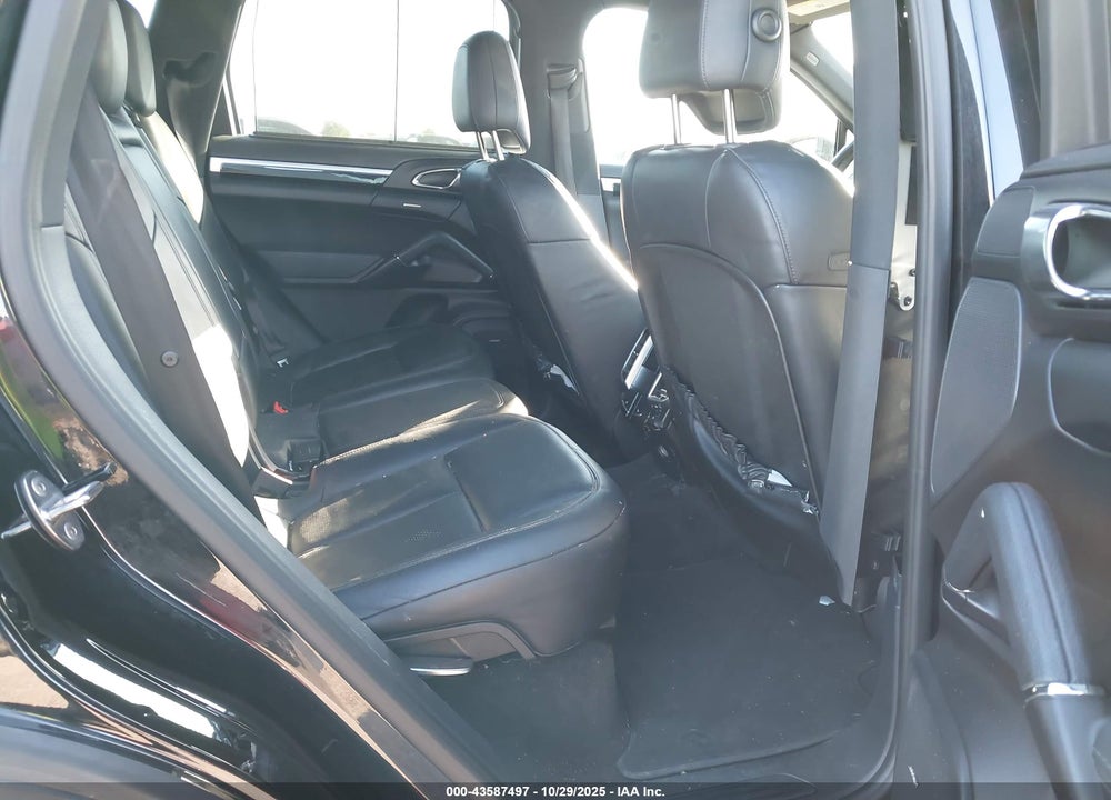 2014 PORSCHE CAYENNE VIN: WP1AA2A24ELA92537
