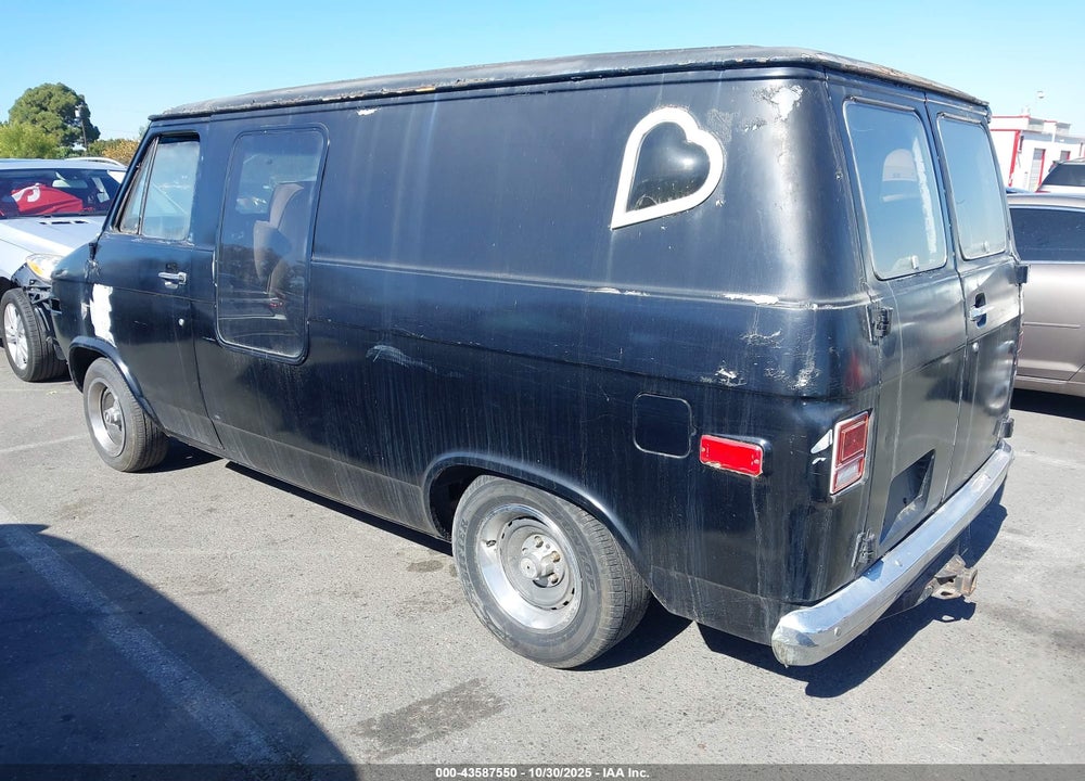 1976 CHEVROLET VAN VIN: CGV156U210688
