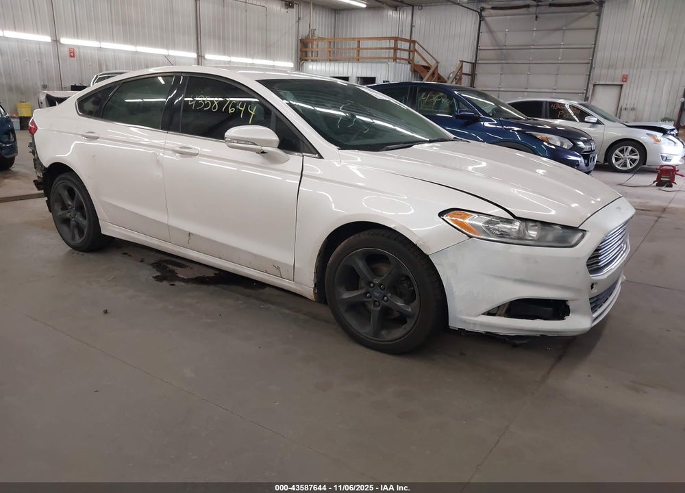 2015 FORD FUSION SE VIN: 3FA6P0HD8FR280360
