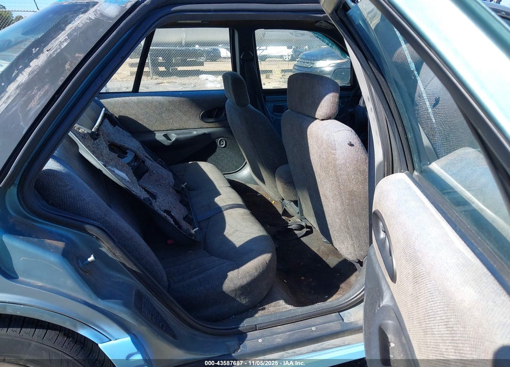 1995 OLDSMOBILE CUTLASS SUPREME SL VIN: 1G3WH52M8SD343456