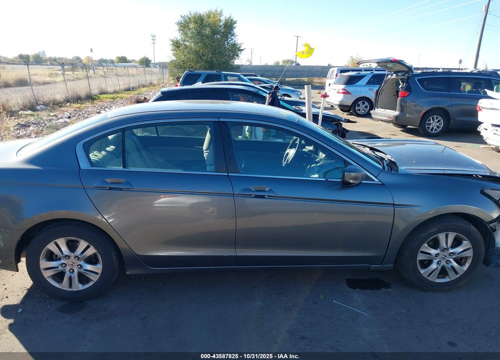 2010 HONDA ACCORD 2.4 LX-P VIN: 1HGCP2F44AA129550