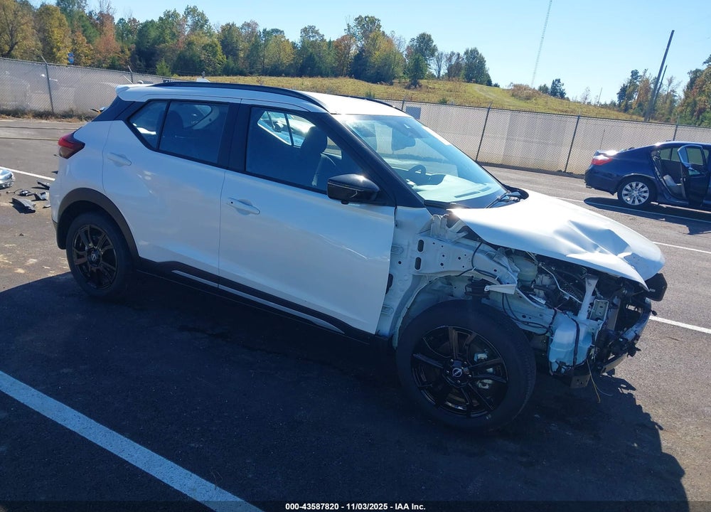 2024 NISSAN KICKS SR XTRONIC CVT VIN: 3N1CP5DV1RL552279