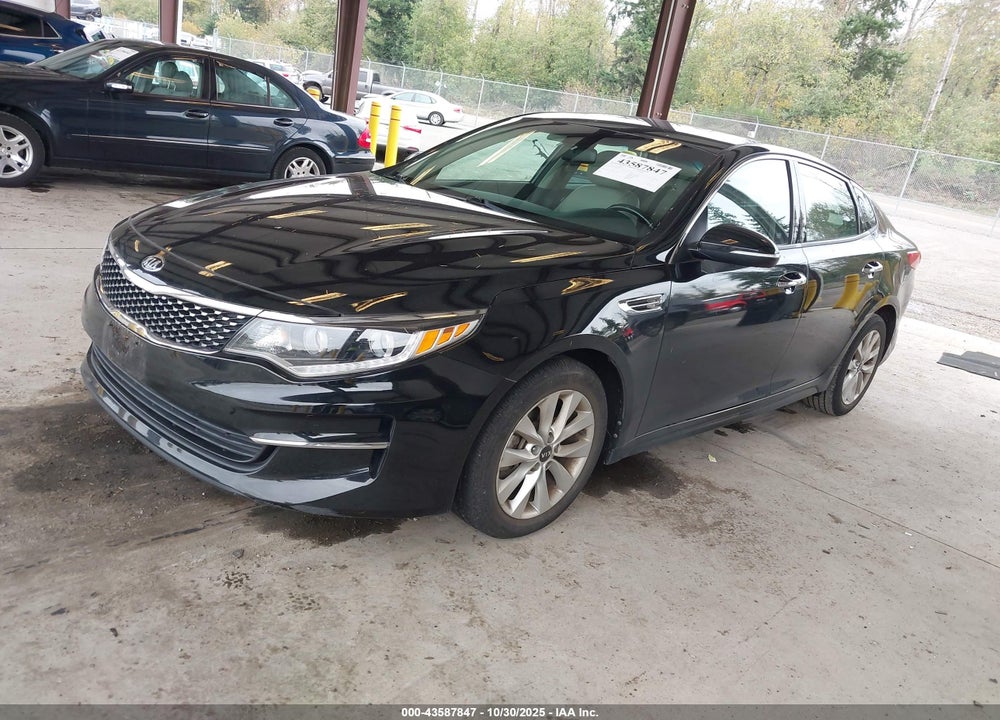 2016 KIA OPTIMA EX VIN: 5XXGU4L33GG079172
