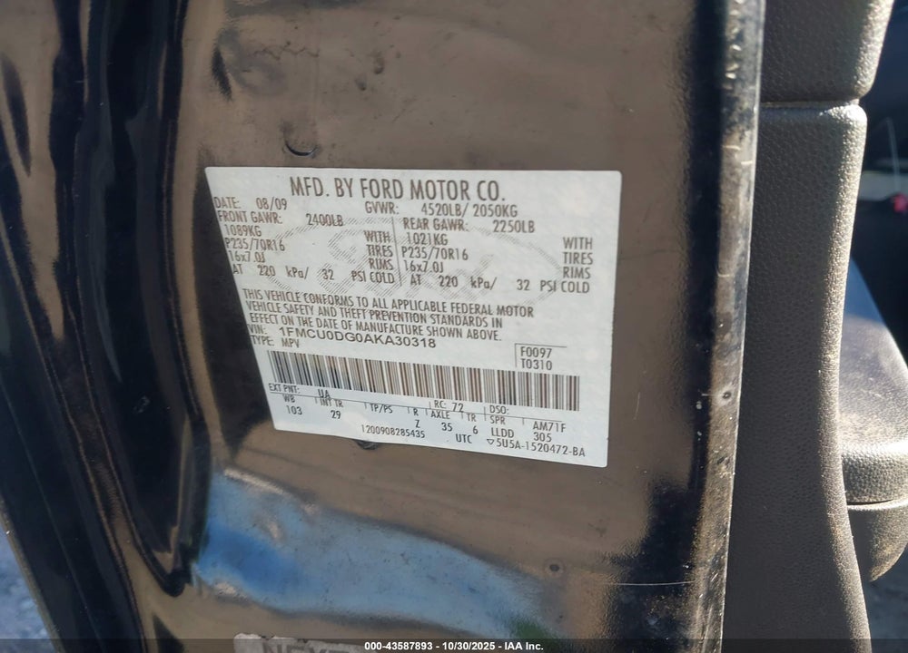 2010 FORD ESCAPE VIN: 1FMCU0DG0AKA30318