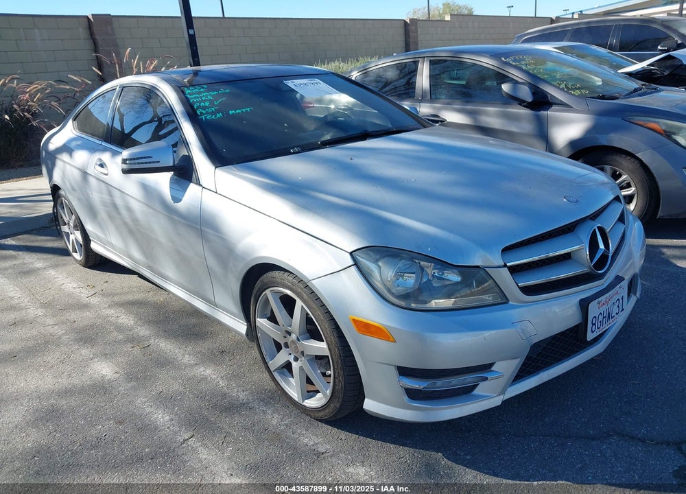 2012 MERCEDES-BENZ C 250 VIN: WDDGJ4HB8CF754019