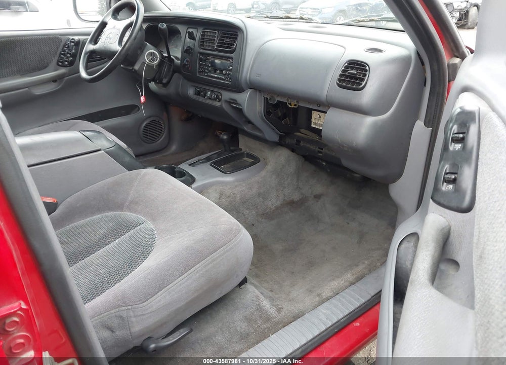 1998 DODGE DURANGO SLT VIN: 1B4HS28YXWF203189