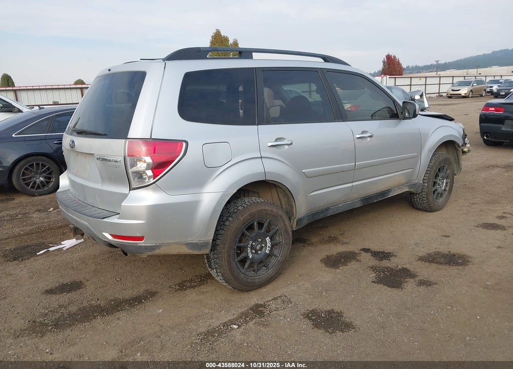2010 SUBARU FORESTER 2.5X PREMIUM VIN: JF2SH6CC5AG762101