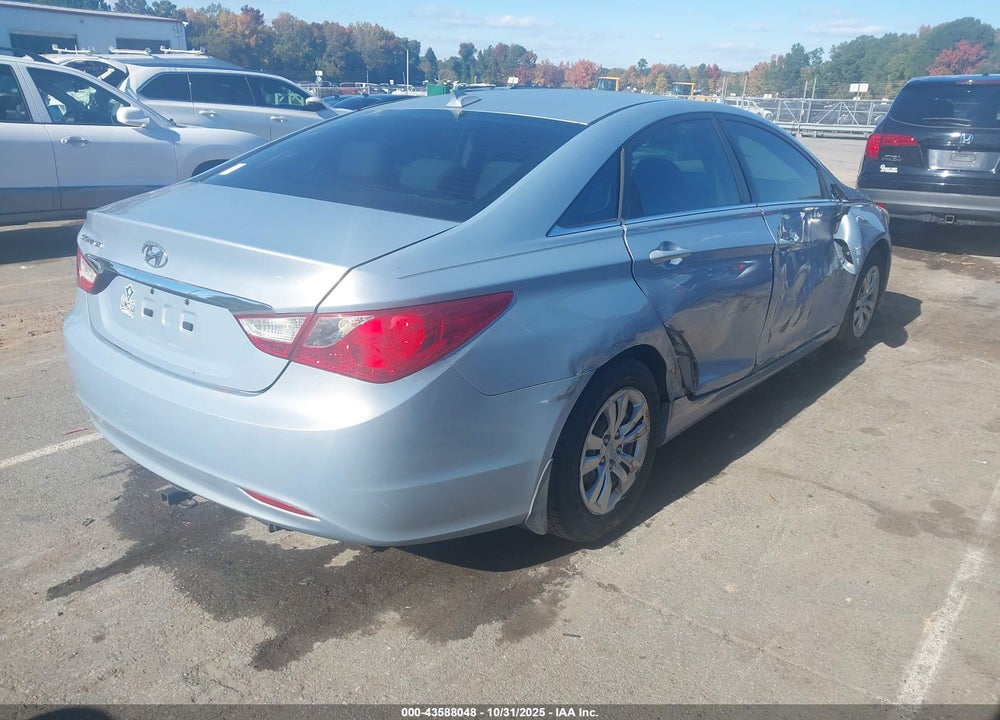 2012 HYUNDAI SONATA GLS VIN: 5NPEB4ACXCH337167