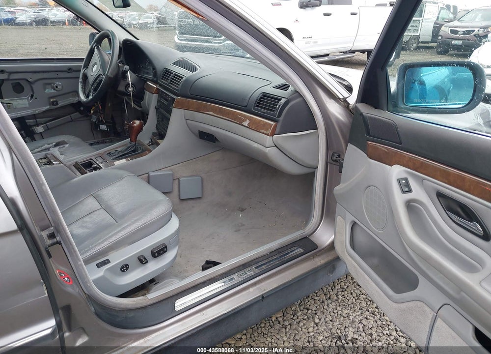 1998 BMW 740IL VIN: WBAGJ8327WDM18660