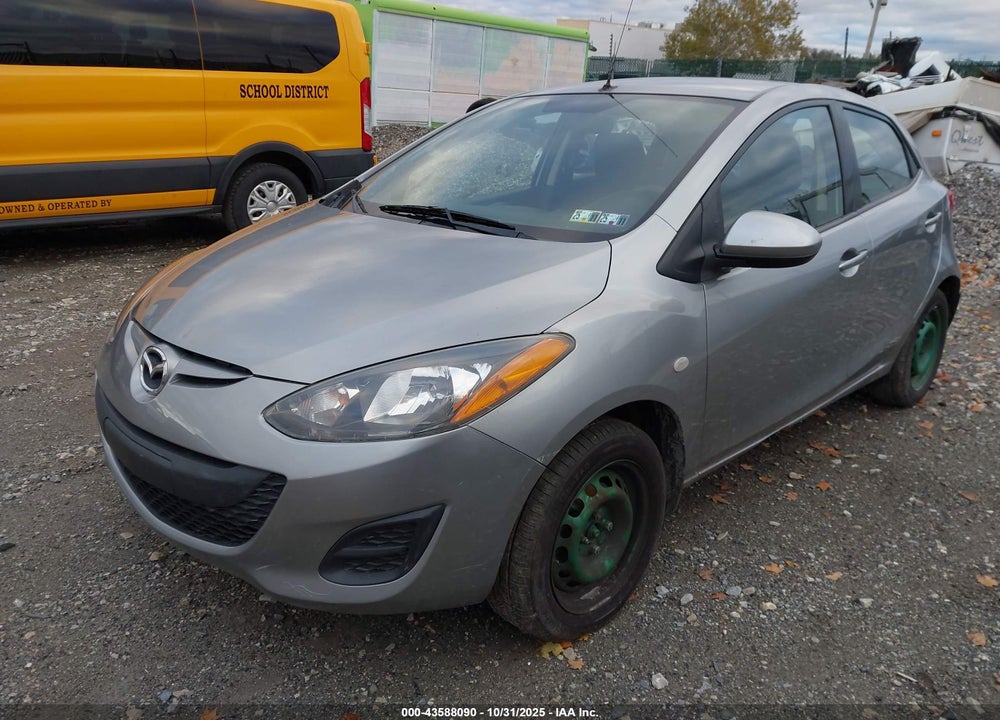 2011 MAZDA 2 SPORT VIN: JM1DE1HZ5B0106068