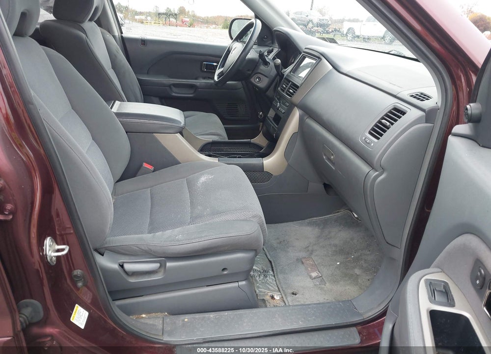 2007 HONDA PILOT VIN: 2HKYF18467H506038
