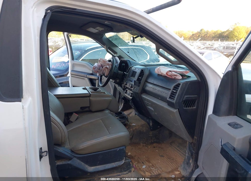 2017 FORD F-250 XL VIN: 1FTBF2A67HEE50412