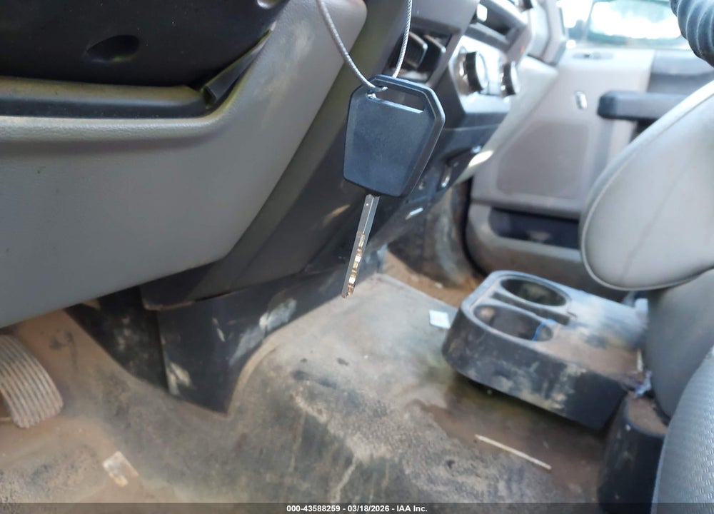 2017 FORD F-250 XL VIN: 1FTBF2A67HEE50412