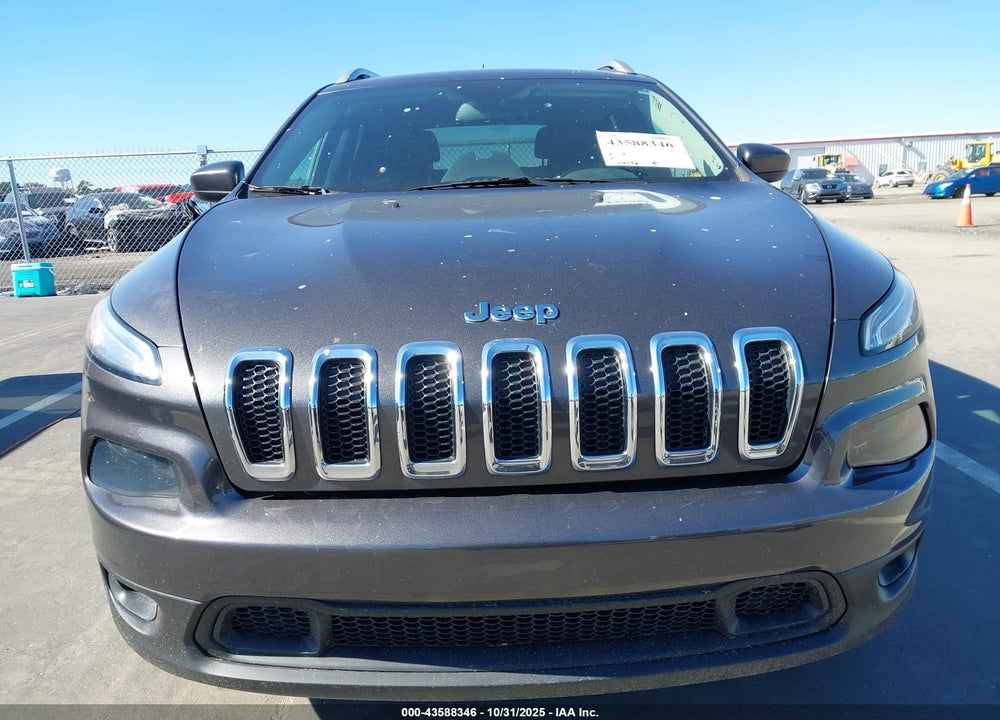 2018 JEEP CHEROKEE LATITUDE PLUS FWD VIN: 1C4PJLLB7JD538151