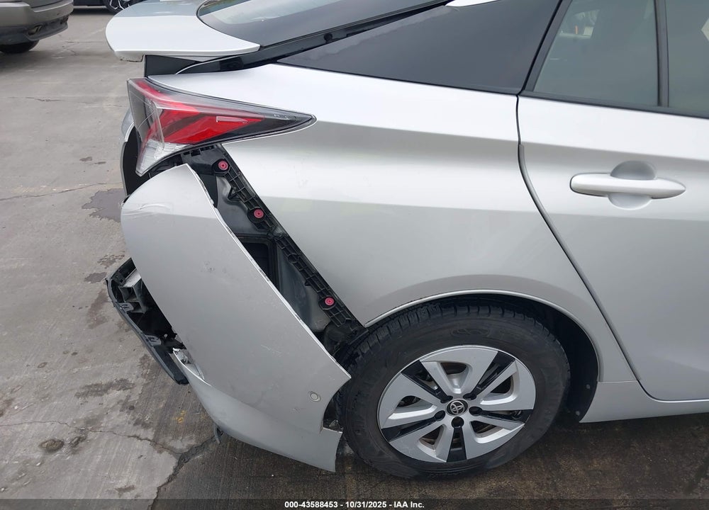 2018 TOYOTA PRIUS TWO VIN: JTDKBRFU3J3062686