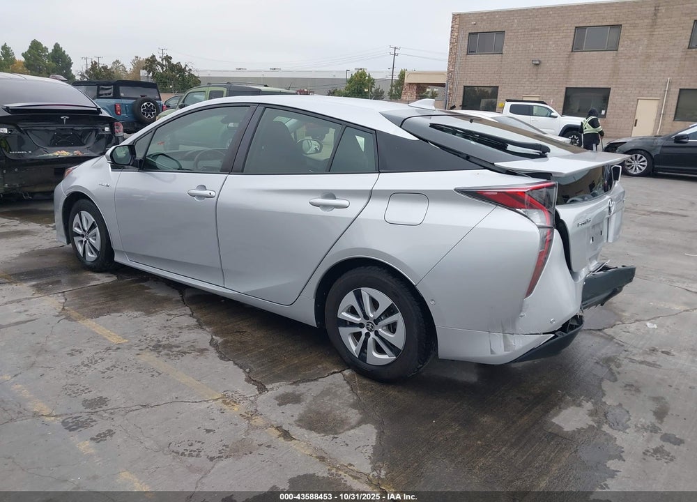 2018 TOYOTA PRIUS TWO VIN: JTDKBRFU3J3062686