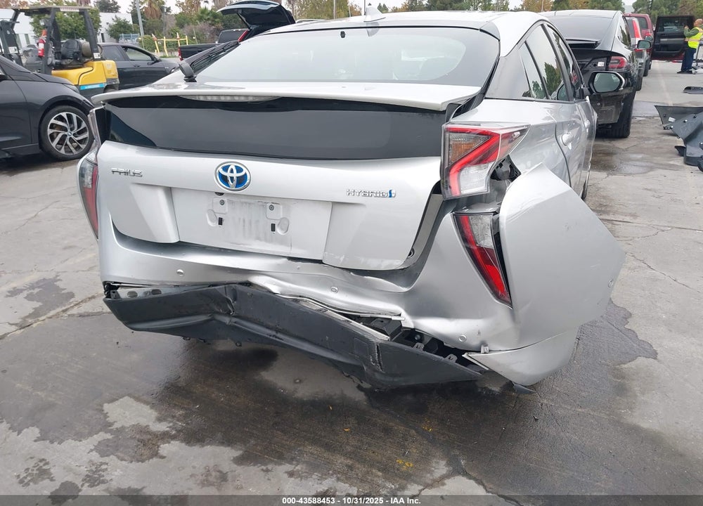2018 TOYOTA PRIUS TWO VIN: JTDKBRFU3J3062686