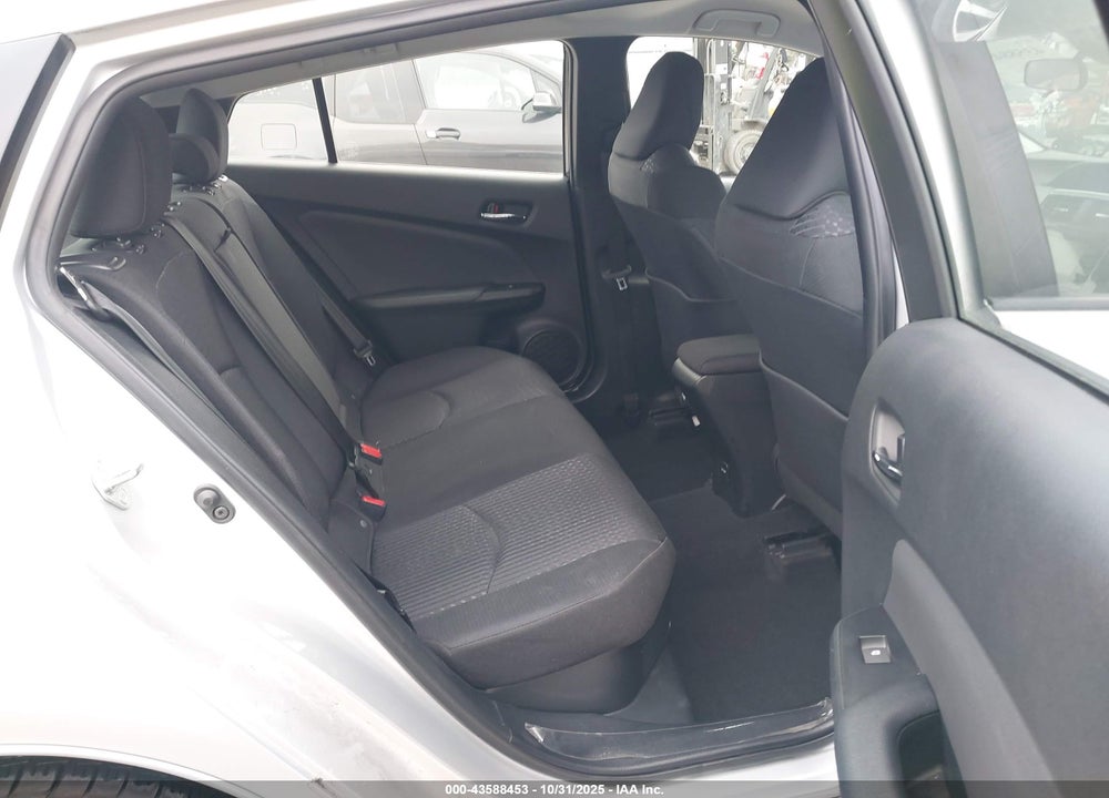 2018 TOYOTA PRIUS TWO VIN: JTDKBRFU3J3062686