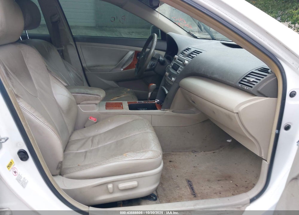 2010 TOYOTA CAMRY XLE VIN: 4T4BF3EK5AR032795