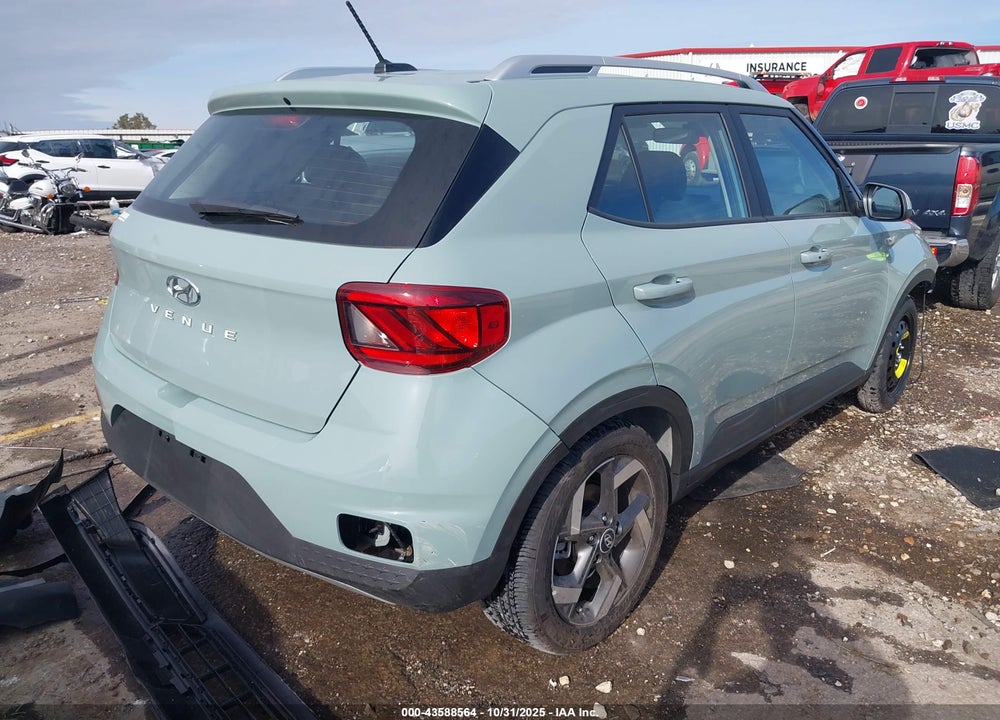 2025 HYUNDAI VENUE SEL VIN: KMHRC8A33SU416685