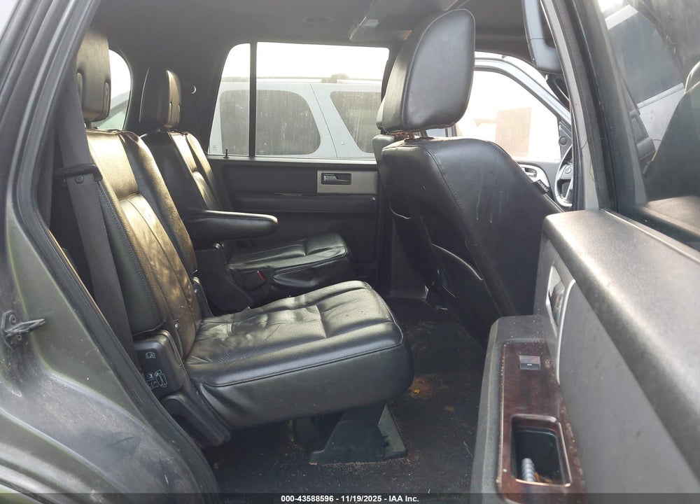 2010 FORD EXPEDITION LIMITED VIN: 1FMJU1K50AEA29912